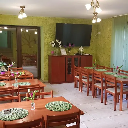 Nocleg ze śniadaniem Gościnne Akacja