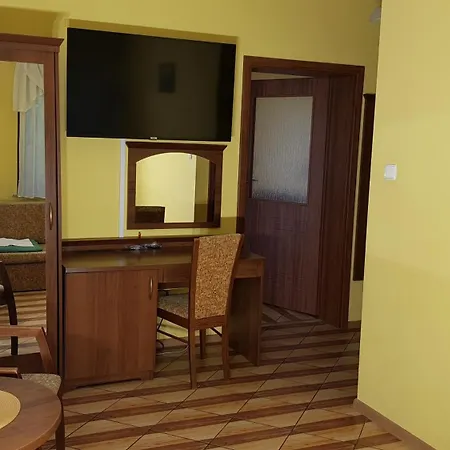 Goscinne Akacja Bed & Breakfast