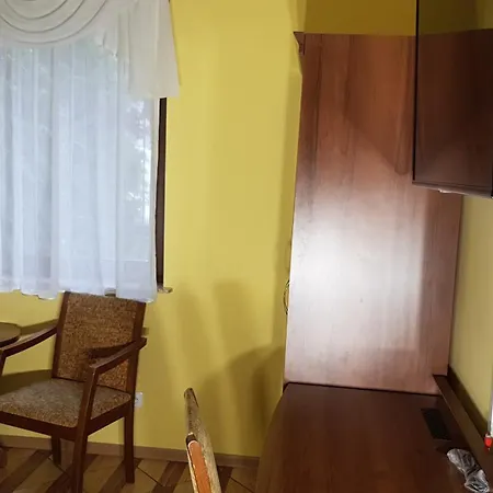 Goscinne Akacja Bed & Breakfast 3*