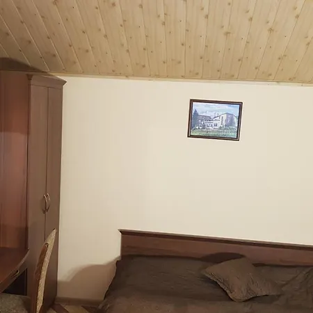 Bed & Breakfast Goscinne Akacja 3*
