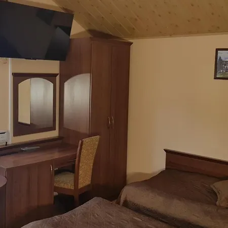 Goscinne Akacja Bed & Breakfast Polanica-Zdrój