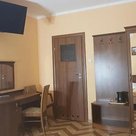 Goscinne Akacja 3* Polanica-Zdrój