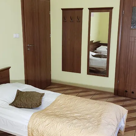 Goscinne Akacja Bed & Breakfast