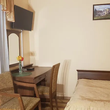 Bed & Breakfast Goscinne Akacja 3*
