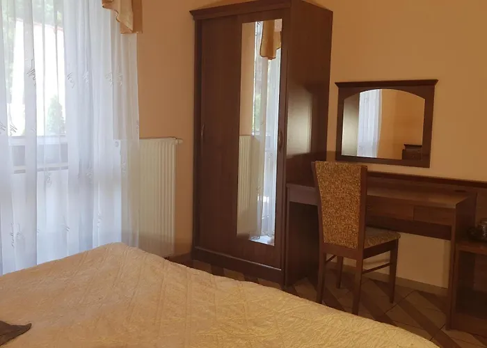 Bed & Breakfast Goscinne Akacja Polanica-Zdroj