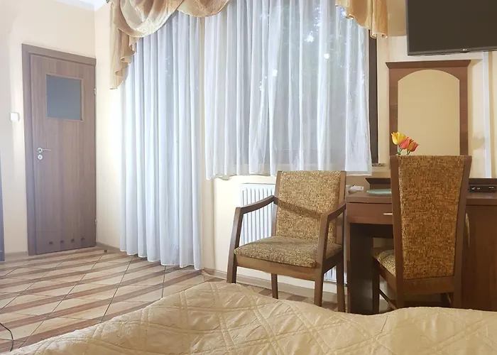 Bed & Breakfast Goscinne Akacja Polanica-Zdroj