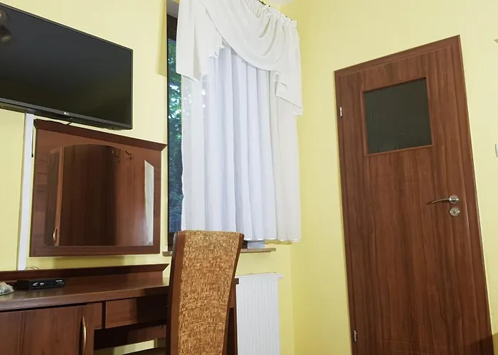 Bed & Breakfast Goscinne Akacja 3*