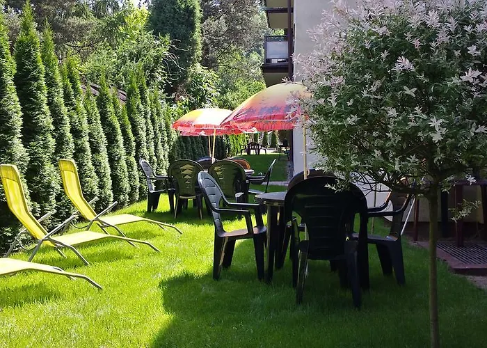 Goscinne Akacja Bed & Breakfast Polanica-Zdroj