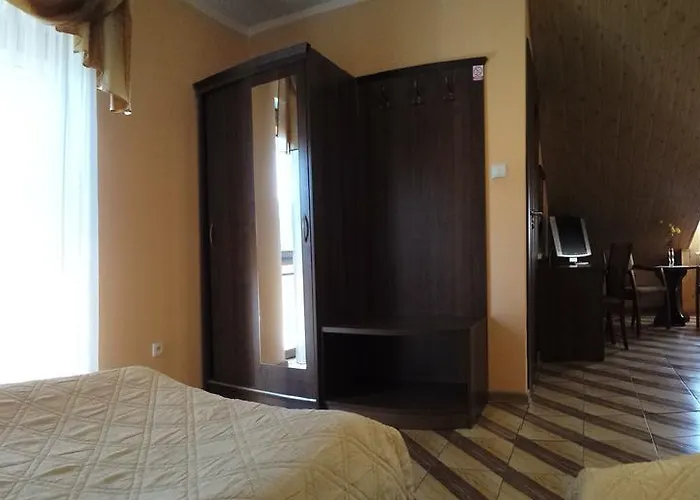 Bed & Breakfast Goscinne Akacja 3*